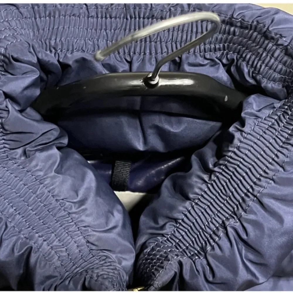 Moncler Poncho - Picture 4 of 8